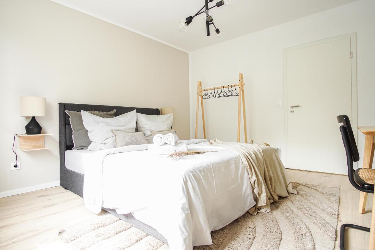 Homefy Feel-Good Apartment - Own Parking, Balcony And Garden 에센 외부 사진