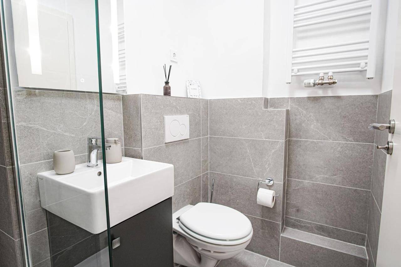 Homefy Feel-Good Apartment - Own Parking, Balcony And Garden 에센 외부 사진