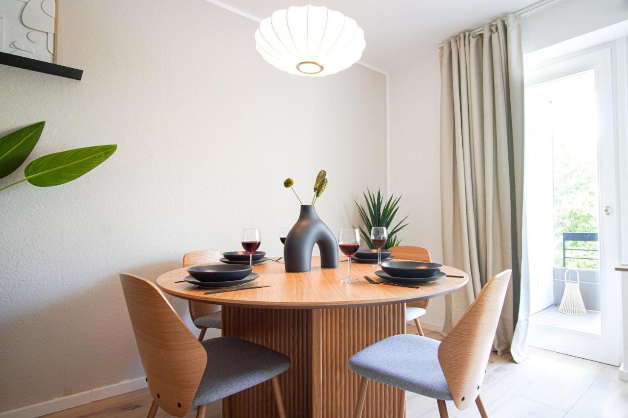 Homefy Feel-Good Apartment - Own Parking, Balcony And Garden 에센 외부 사진